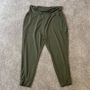 New khaki Old Navy joggers size XL